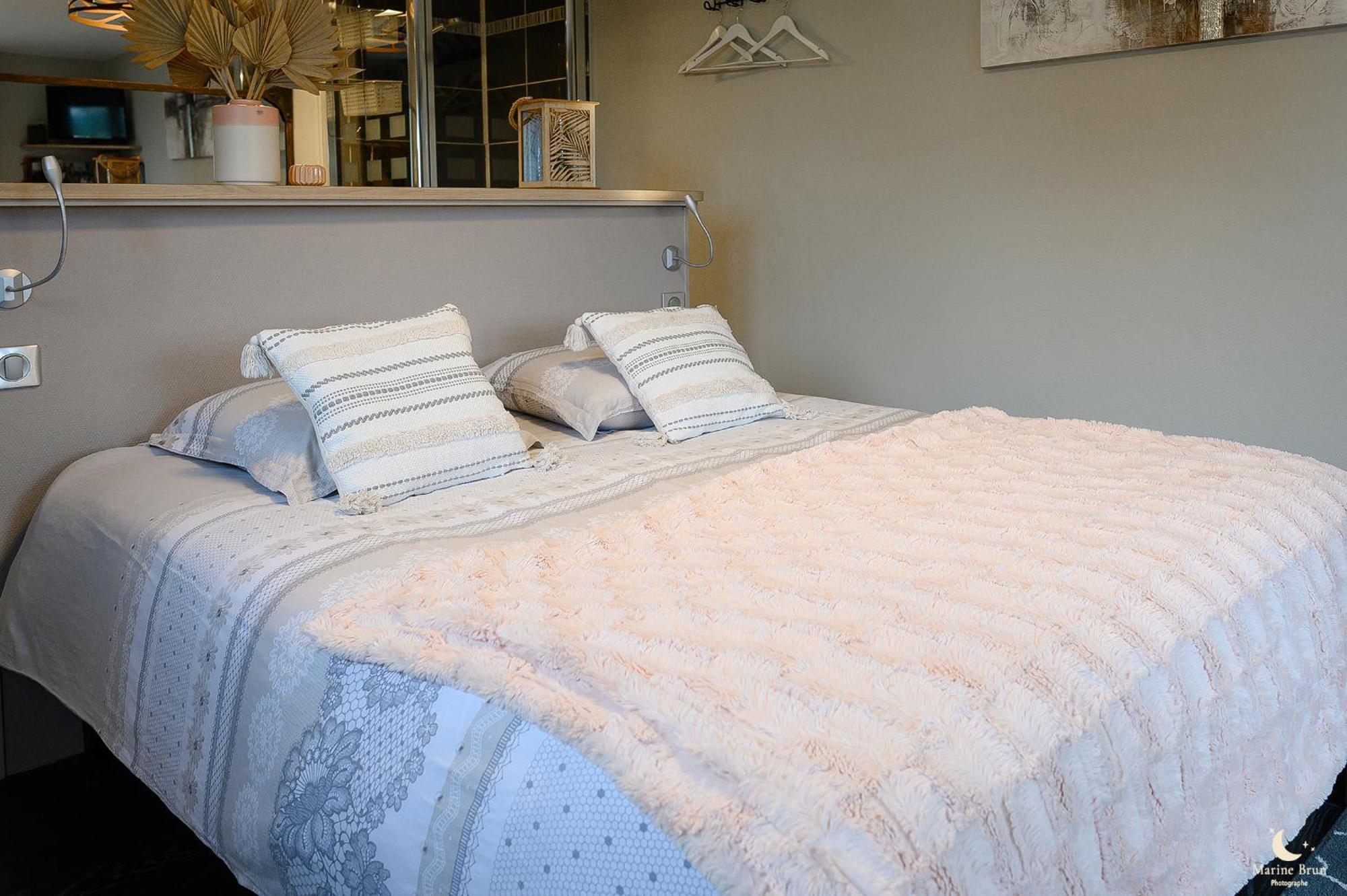 Bed and Breakfast Les Pins Perdus Saint-Ciers-d'Abzac Экстерьер фото
