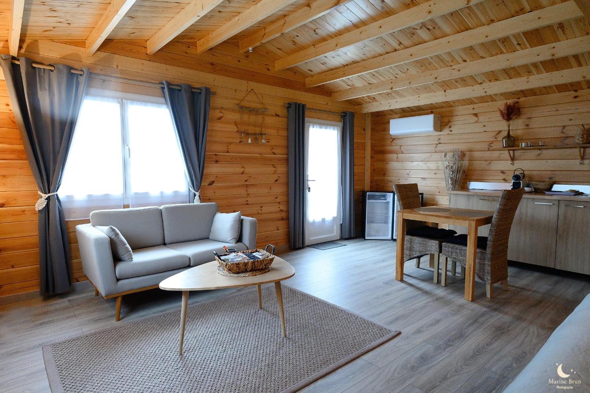 Bed and Breakfast Les Pins Perdus Saint-Ciers-d'Abzac Экстерьер фото